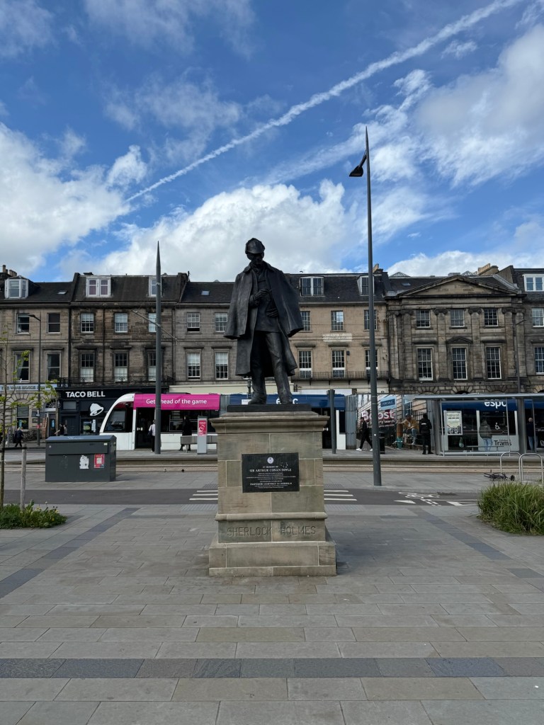 Statue of Sherlock Holmes